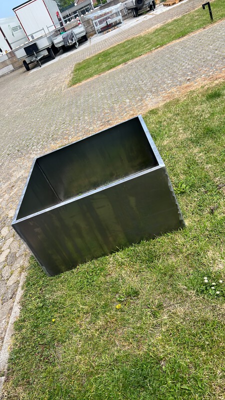 bloembak corten