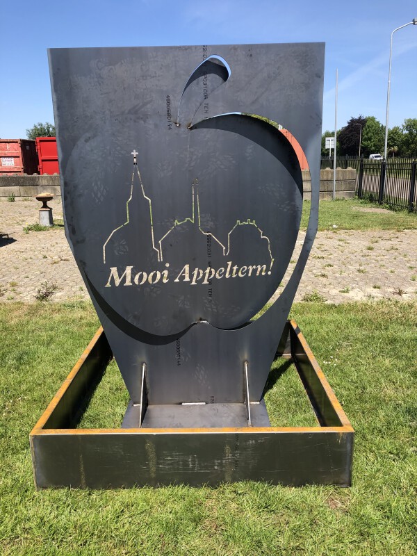 ornament met bloembak